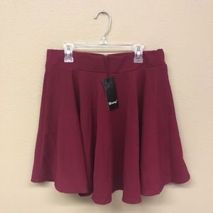 Moxeay Maroon skirt